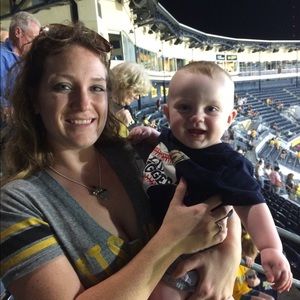 Meet your Posher, Laken